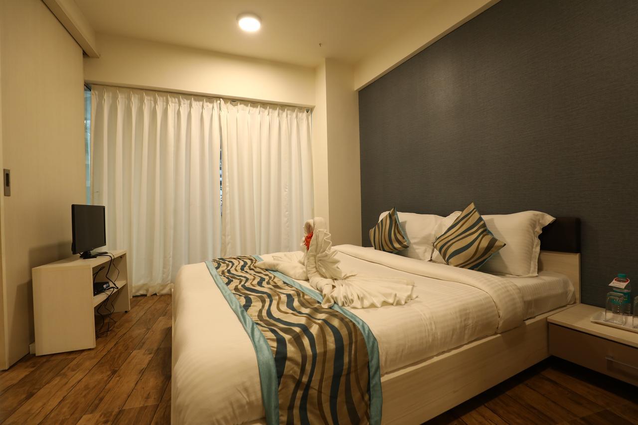 Rajhans Belliza Service Apartment Surate Extérieur photo